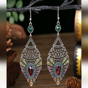 🆕️✨️RAINBOW GEM EXOTIC WATER DROP SHAPED GLAM EARRINGS✨️